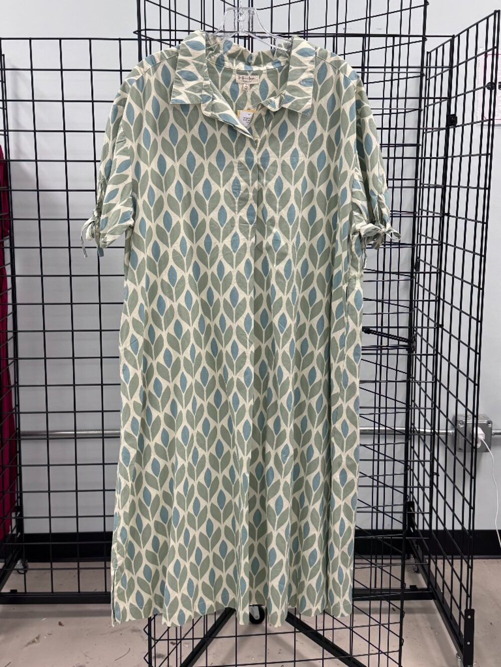 Linda Anderson 100% Cotton Dress Blue/Green Leaf Pattern Size Large NWT